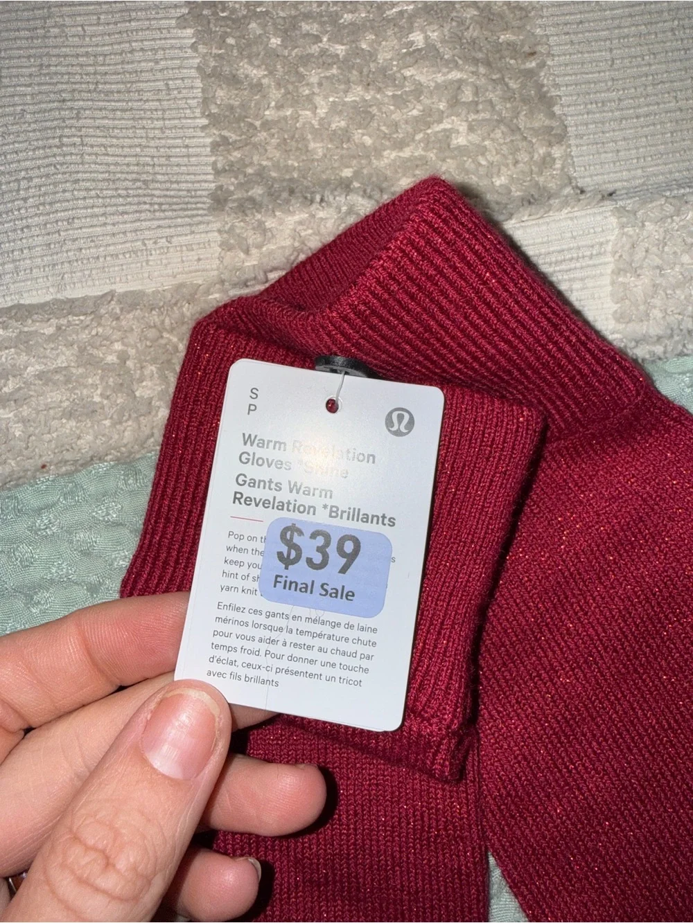 NWT Lululemon Warm Revelation Gloves *Shine size Small